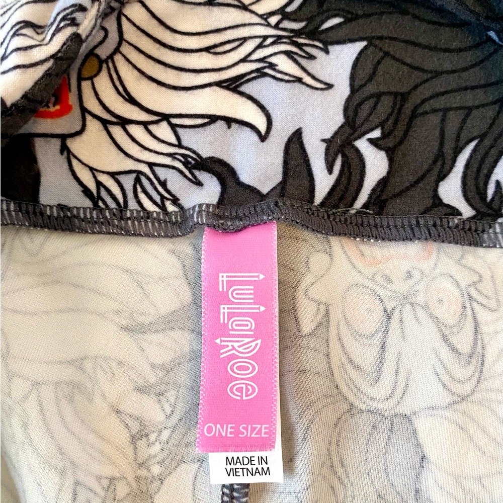 LuLaRoe Disney Villain Leggings - New but Flawed - One Size - Picture 3 of 9
